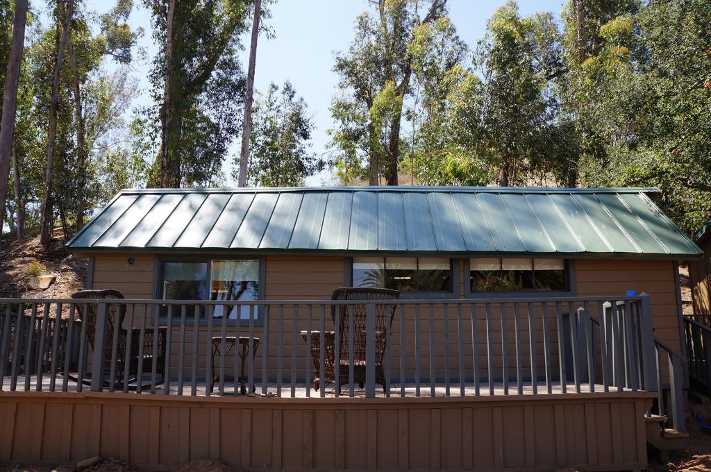 Bandy Canyon Ranch Hotel Escondido Room photo