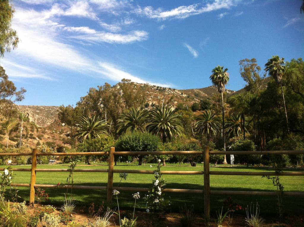 Bandy Canyon Ranch Hotel Escondido Exterior photo