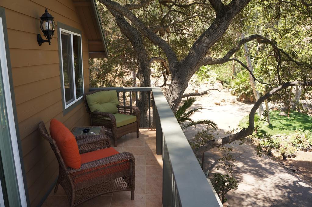 Bandy Canyon Ranch Hotel Escondido Room photo
