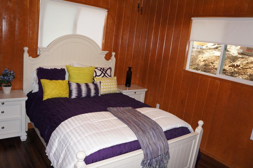 Bandy Canyon Ranch Hotel Escondido Room photo