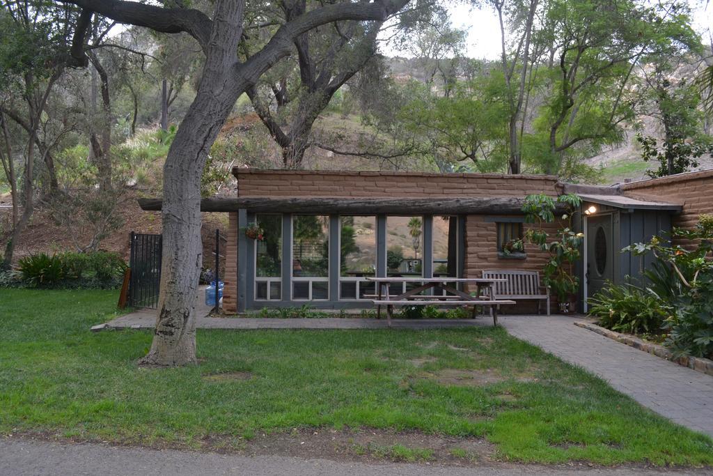 Bandy Canyon Ranch Hotel Escondido Exterior photo